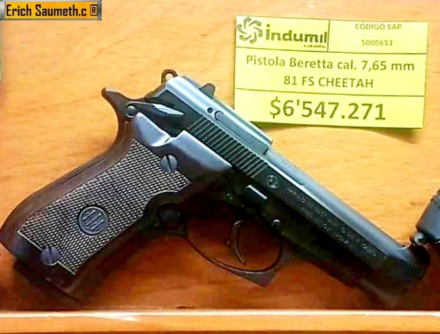 Pistola Pietro Beretta 81FS Cheetah. Fotos: Infodefensa.com