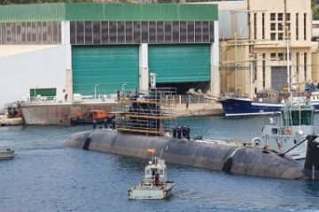 Submarino S81 en el muelle de armamento de Navantia en Cartagena. Foto: Navantia