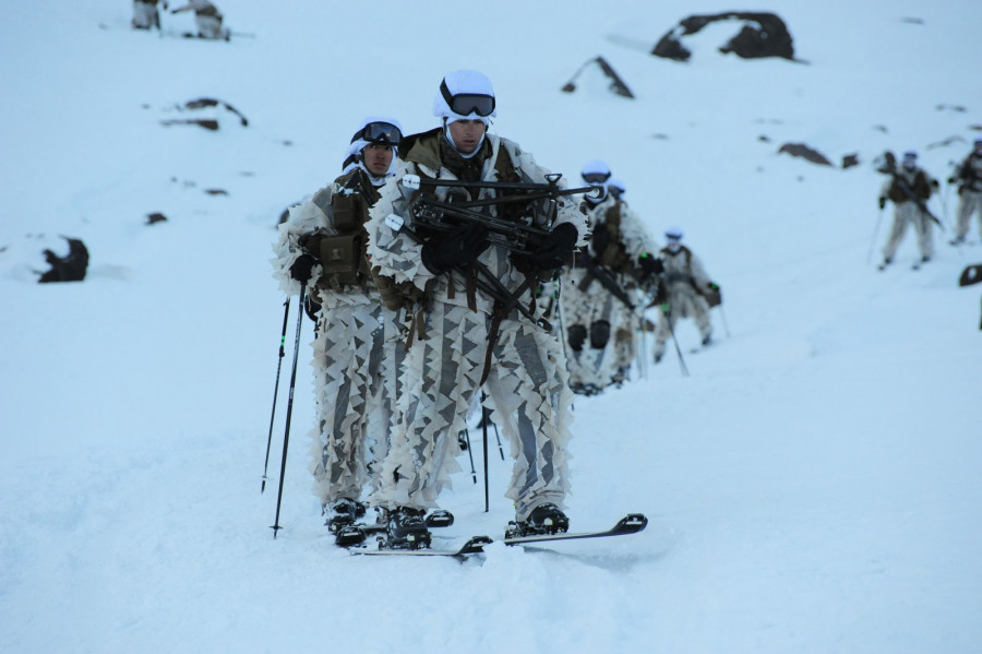 Montañeses del Ejército de Chile operando en la Cordillera de Los Andes. Foto: Ejército de Chile