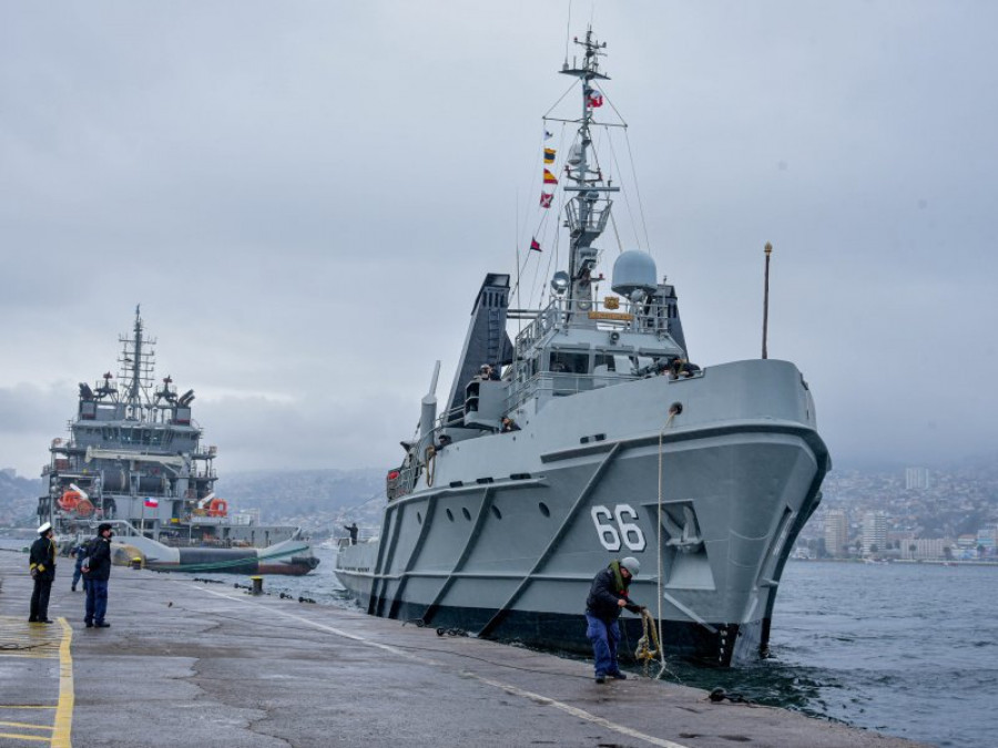 La unidad en el molo de abrigo de Valparaíso. Foto: Armada de Chile