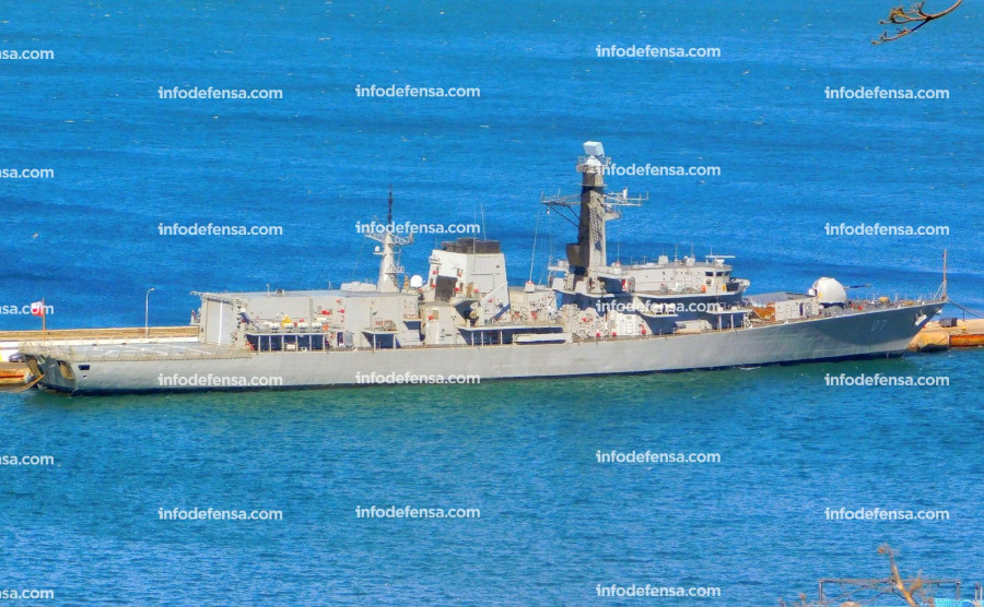 Fragata Lynch radar TRS4D Valparaiso diciembre 2020