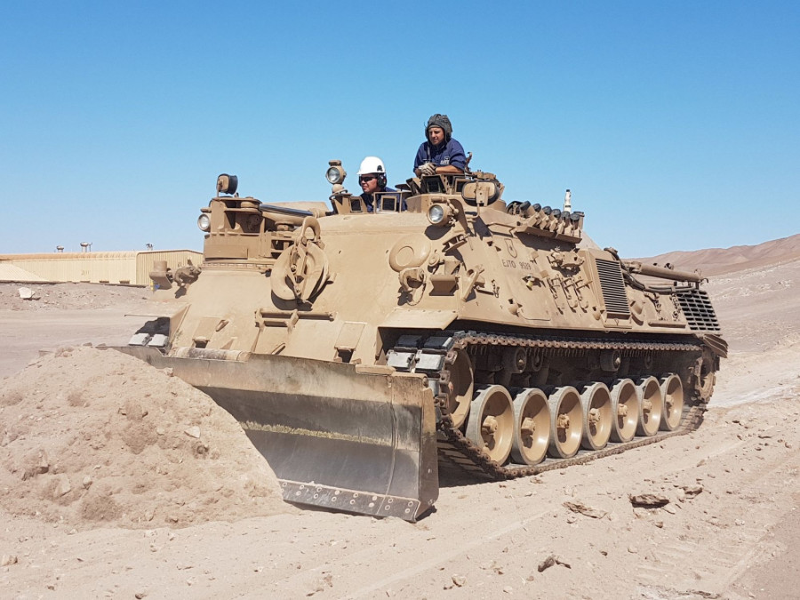 Vehiculo de combate de ingenieros Pionierpanzer Dachs 1