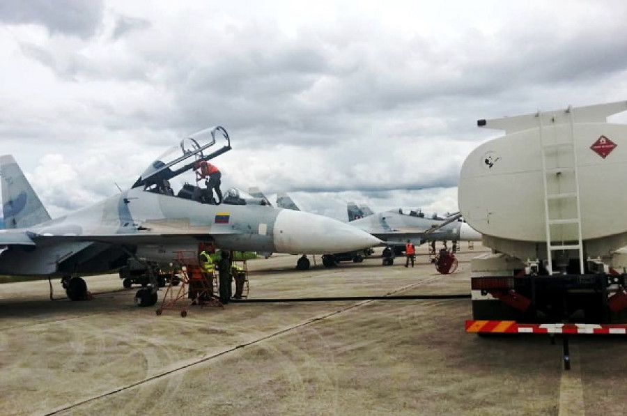 Línea de vuelo de cazas Sukhoi Su-30MK2. Foto: Aviación Militar de Venezuela