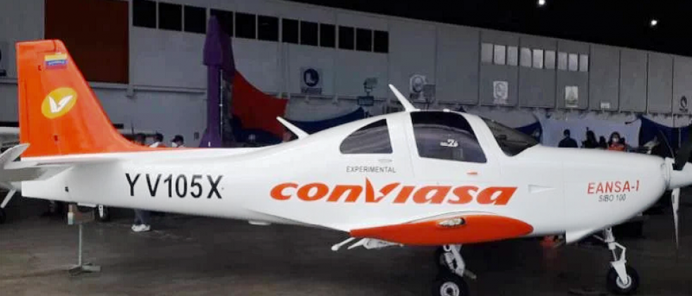 El avión de entrenamiento Fajr F.3 que será fabricado en Venezuela. Foto: Venezolana de Televisión
