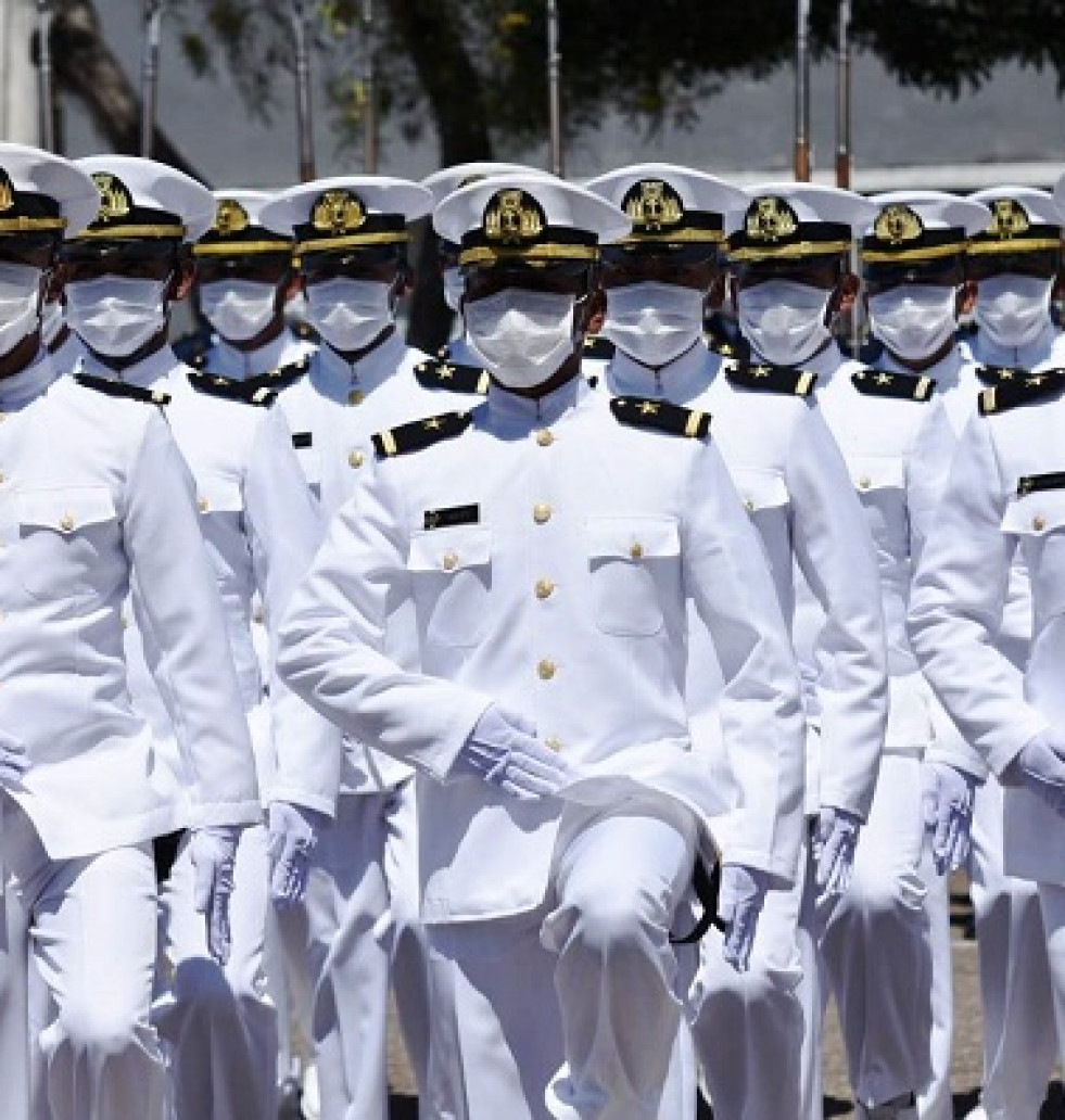Oficiales navales recién graduados. Foto: Agencia Boliviana de Información