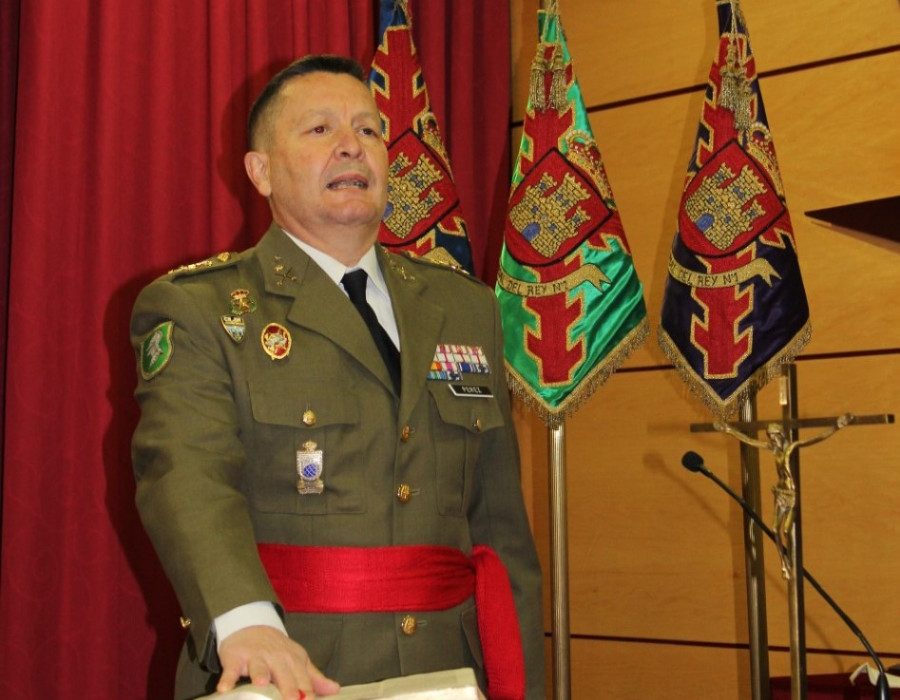 El general José Ramón Pérez en la toma de posesión. Foto: Ejército de Tierra