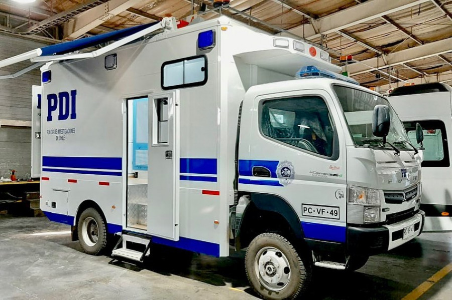 Laboratorio móvil de Bertonati sobre un Mitsubishi Fuso Canter 615 4x4. Foto: Bertonati