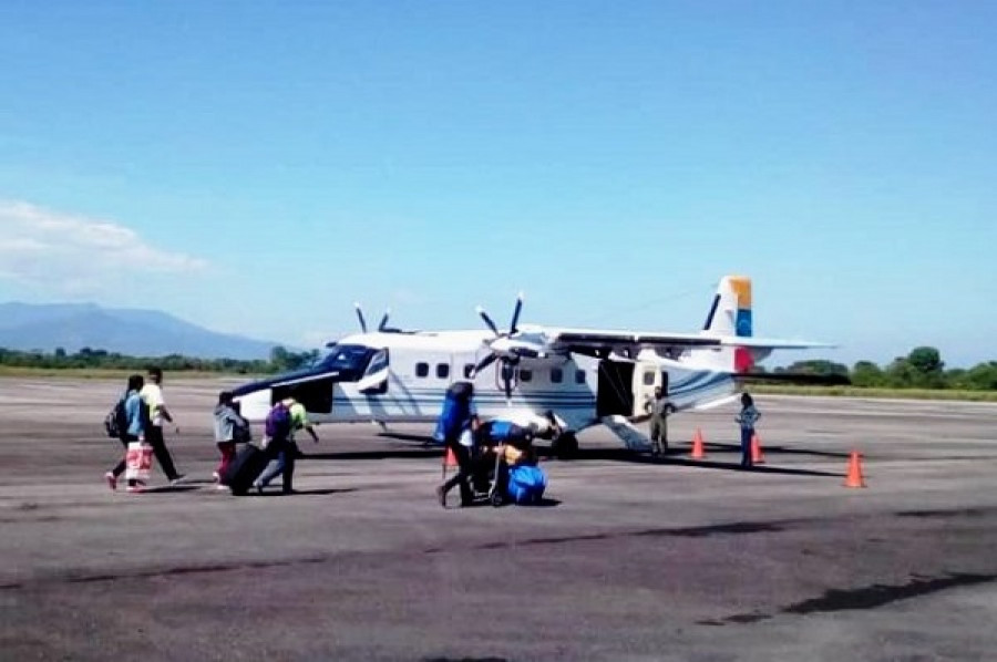 Pasajeros abordando un avión Dornier Do 228NG del Grupo 9. Foto: Aviación Militar de Venezuela