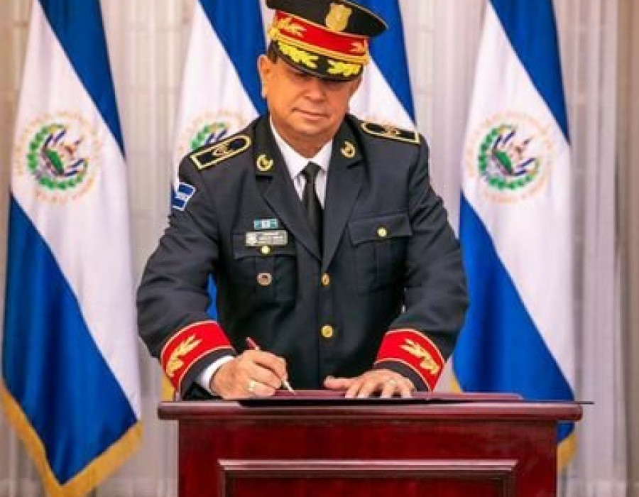 El comisionado Mauricio Arriaza. Foto: Policía de El Salvador
