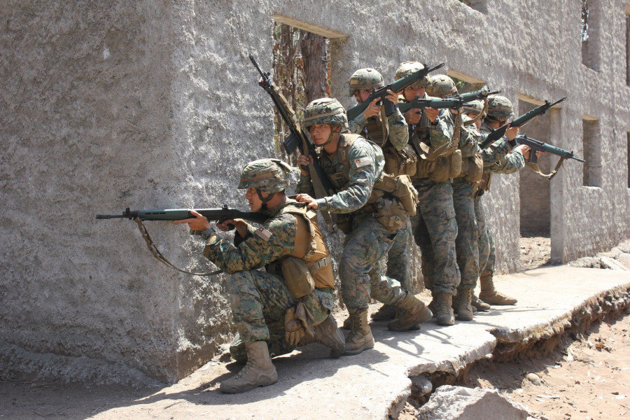 Alumnos de la Escuela Militar en período de instrucción en el predio militar Pichicuy. Foto: Escuela Militar Ejército de Chile