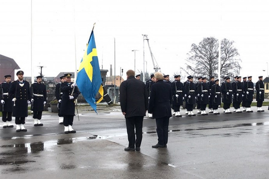 200528 acto militar bandera ministerio defensa suecia