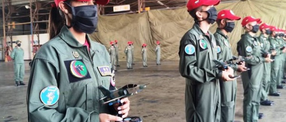 Los nuevos pilotos de combate en el acto de reconocimiento. Foto: Aviación Militar de Venezuela