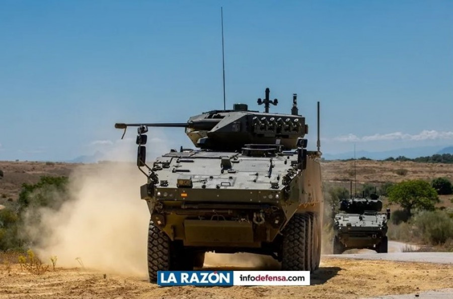Demostradores del VCR 8x8 con las torres de 30 mm no tripuladas. Foto: Ministerio de Defensa