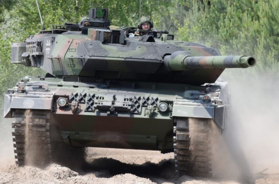 200729 carro combate leopard 2A7 kmw