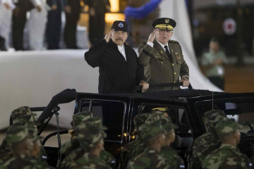 El presidente Daniel Ortega y el jefe del Ejército, general Julio César Avilés. Foto: Ejército de Nicaragua