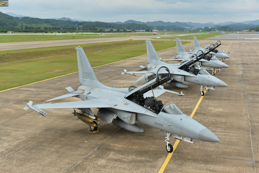 Aviones KAI FA-50 Fighting Eagle. Foto: KAI
