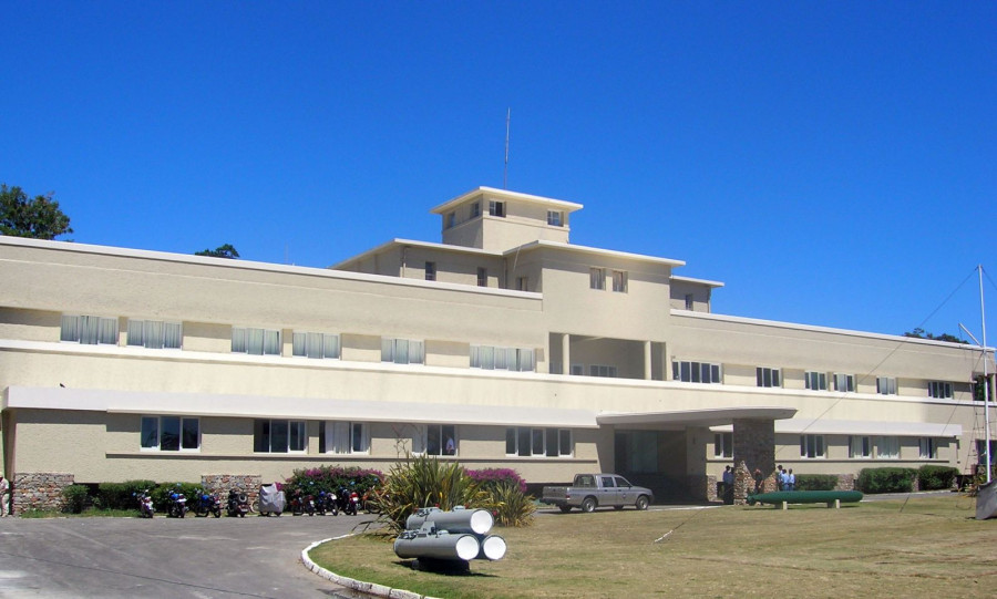 Fachada de la Escuela Naval de Uruguay. Foto: Escuela Naval