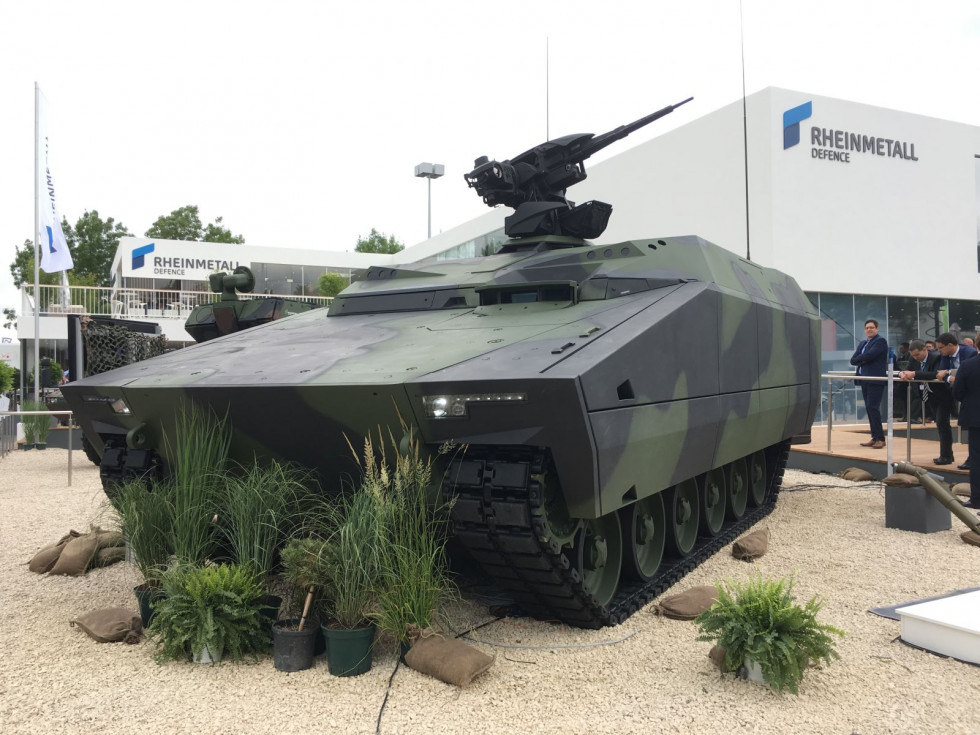 Blindado KF41 exhibido en la feria francesa Eurosatory. Foto: Ginés Soriano Forte  Infodefensa.com