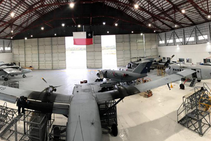 Cada Brigada Aérea de la FACh cuenta con un Grupo de Mantenimiento. Foto: FACh