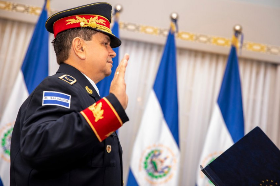 El director de la PNC, Mauricio Arriaza. Foto: Presidencia de El Salvador.