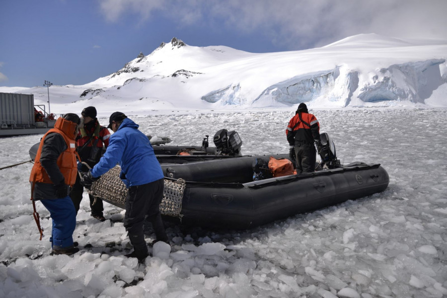 El MI585A es utilizado como embarcación antártica por la Armada de Chile, Armada Argentina e Inach, entre otros operadores. Foto: Asmar