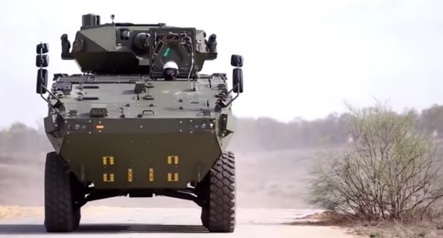Demostrador del VCR 8x8 Dragón.
