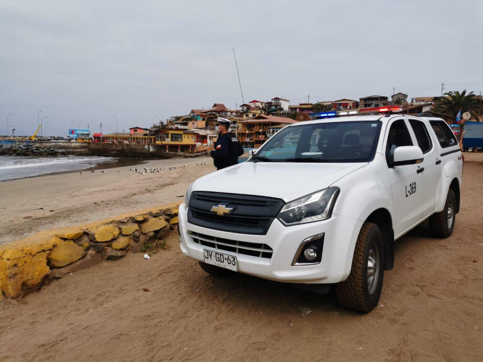 Camioneta Chevrolet D-Max III de la Capitanía de Puerto de Quintero. Foto: Armada de Chile