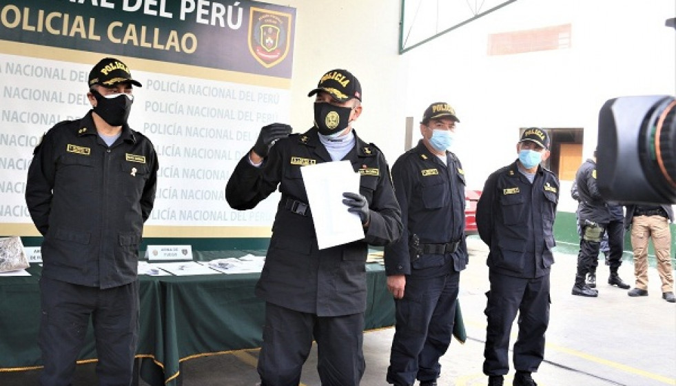 El comandante general PNP, general Héctor Loayza, y oficiales de alto mando con mascarillas. Foto: Policía Nacional del Perú