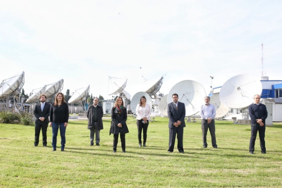 Visita de Sabina Frederic a la Estación Terrena en Benavídez. Foto: Ministerio de Seguridad