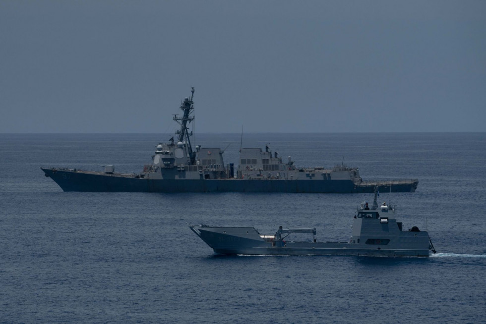 El destructor USS Halsey' y el buque de apoyo 'Quetzal' en el ejercicio. Foto: U.S. Southern Command