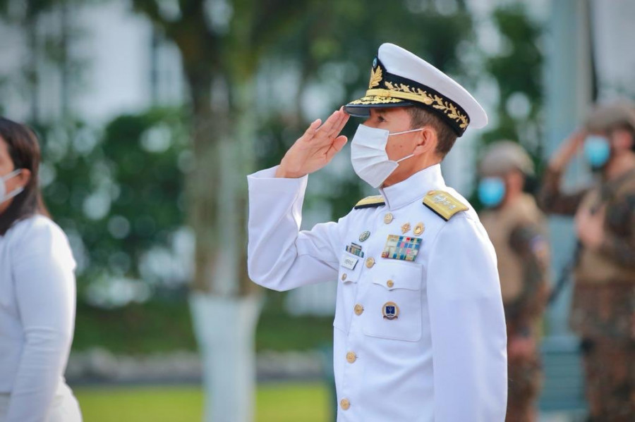 El ministro de Defensa, almirante René Merino. Foto: Presidencia de El Salvador