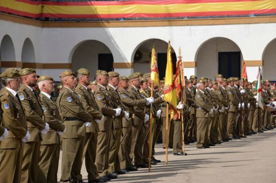 Formación en el acto de constitución del ROI nº1. Foto: Ejército de Tierra