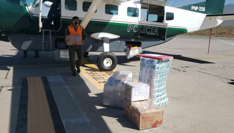 Cessna Grand Caravan de la Diravpol traslada kits de descarte del Covid-19. Foto: Ministerio del Interior del Perú