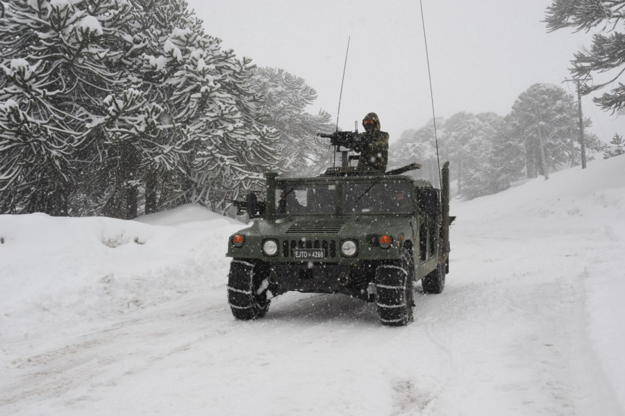 Vehículo Humvee de la Brigada de Operaciones Especiales Lautaro en entrenamiento en la zona de Lonquimay. Foto: Ejército de Chile
