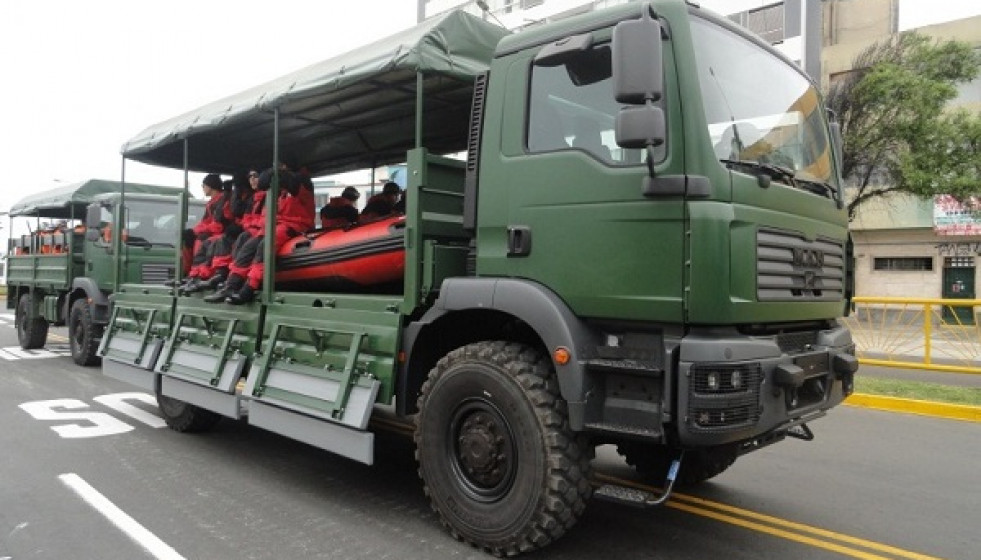 Camión portatropa todoterreno MAN del Ejército del Perú. Foto: Peter Watson