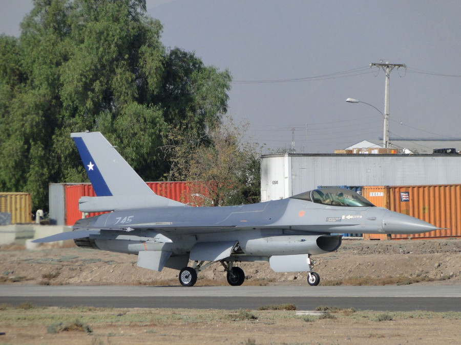 F 16 AM Block 20 MLU FACh