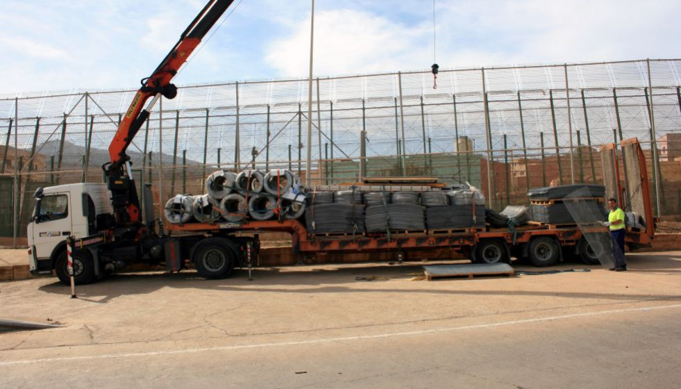 Mantenimiento de la valla fronteriza de Melilla. Foto: Comandancia de la Guardia Civil en Melilla
