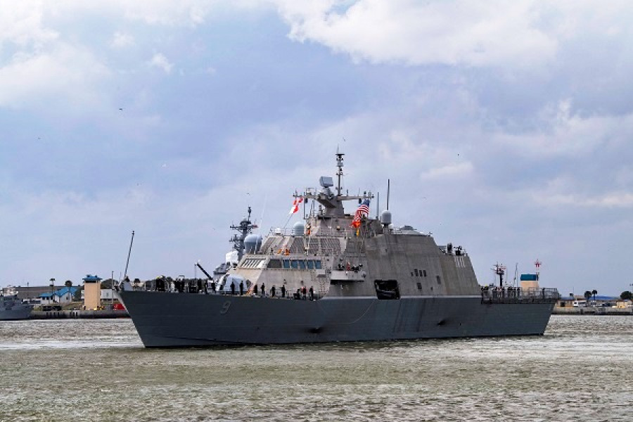 El USS Little Rock LCS 9 zarpando de la estación naval de Mayport rumbo al Caribe. Foto: U.S. Navy.