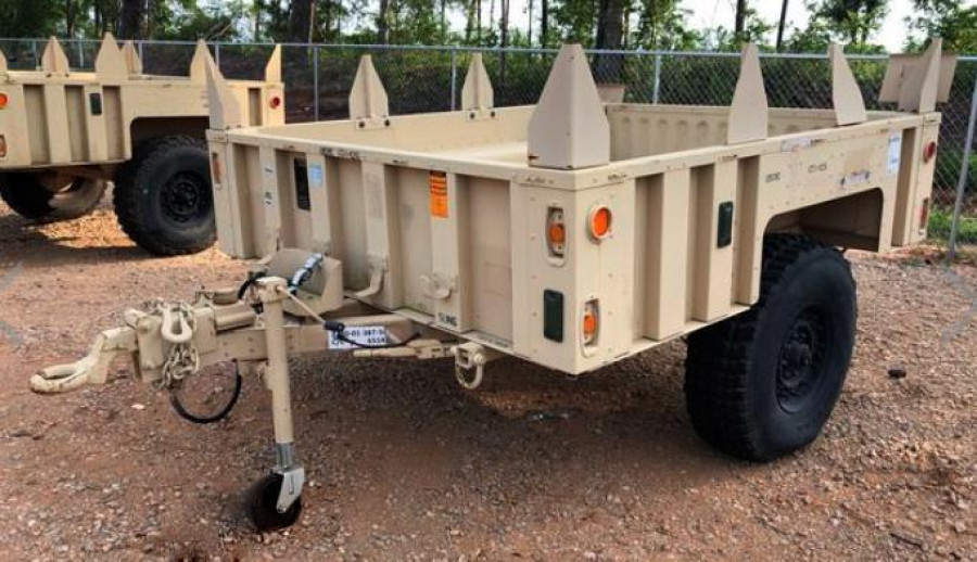 Tráiler militar de carga mediana M1102. Foto: Andes Mechanix