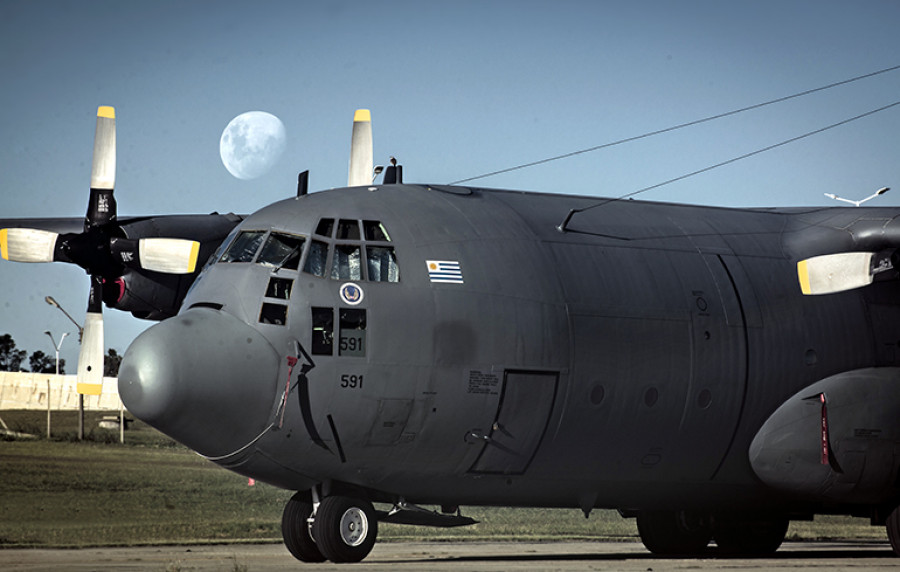 Lockheed Martin C-130B Hercules del Escuadrón Aéreo N° 3 de la Fuerza Aérea Uruguaya. Foto: FAU