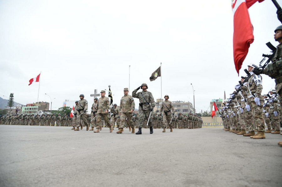 Evento de reconocimiento del nuevo comandante de la II División del Ejército. Foto: Ejército del Perú