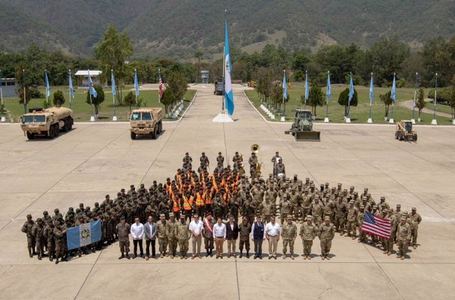 Militares de Guatemala y EEUU en la inauguración de Beyond The Horizon en mayo pasado. Foto: Ejército de Estados Unidos