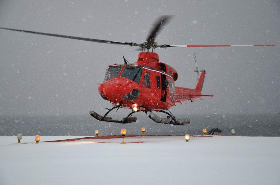 El Bell 412SP del Grupo de Aviación N° 6 ha realizado importantes rescates en la Antártica. Foto referencial FACh