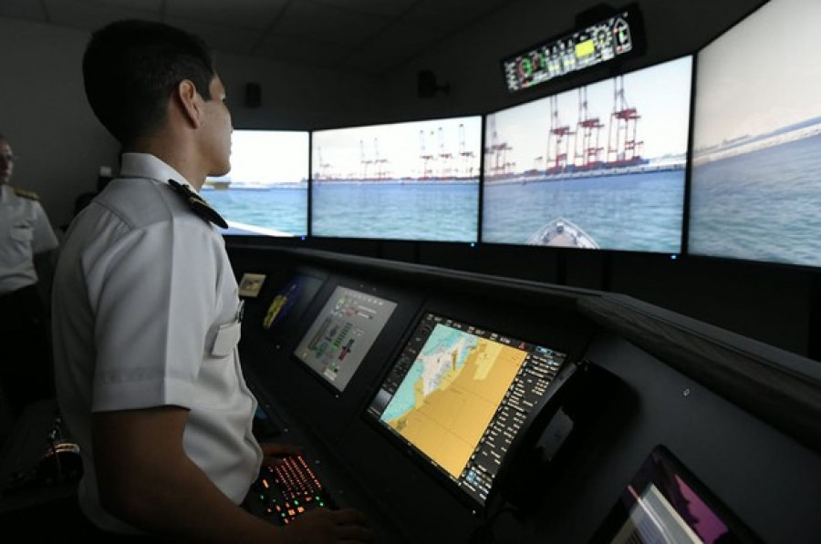 Simulador de navegación de la Escuela Naval del Perú. Foto: Marina de Guerra del Perú