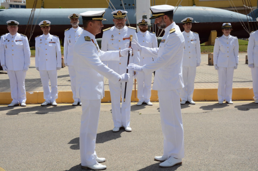 Toma de posesión del nuevo comandante de la Flotilla de Submarinos, Zarco Gil. Foto: Armada