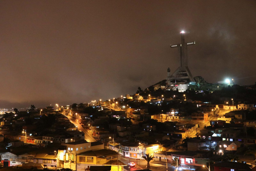 El faro facilitará la navegación de los buques que ingresen al puerto de Coquimbo. Foto: Municipio de Coquimbo