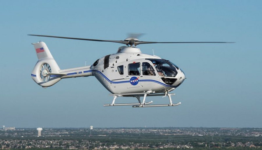 Helicóptero H135 con los colores de la NASA. Imagen: Airbus