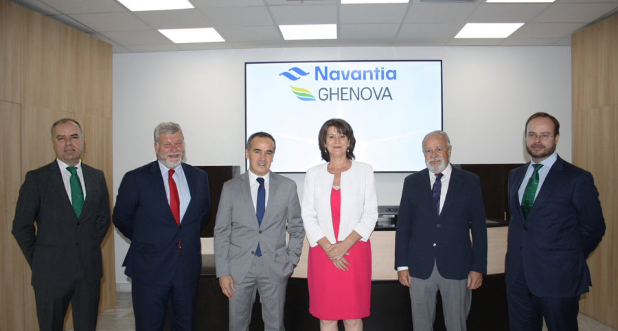 Visita de la presidenta de Navantia, Susana de Sarria, a las instalaciones de Ghenova. Foto: Ghenova