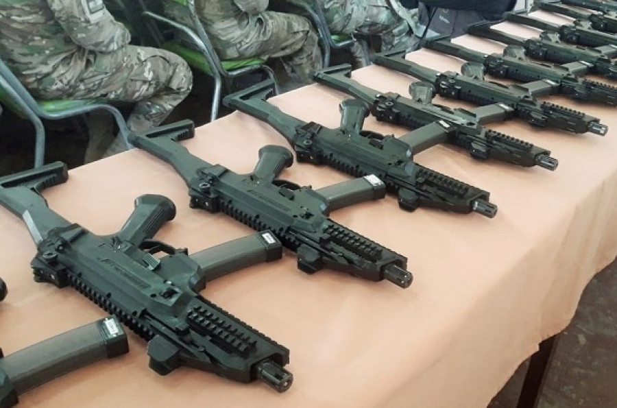 Subametralladoras CZ Scorpion EVO 3 A1, recientemente entregadas. Foto: Ministerio de Defensa de Bolivia