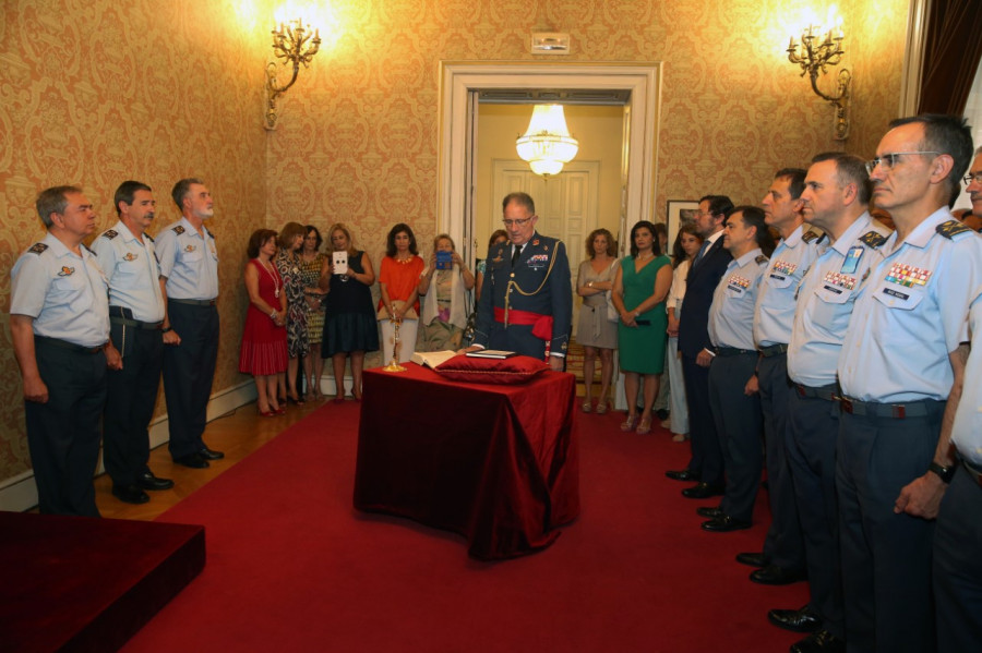 Toma de posesión del general Gracia Cirujeda. Foto: Ejército del Aire